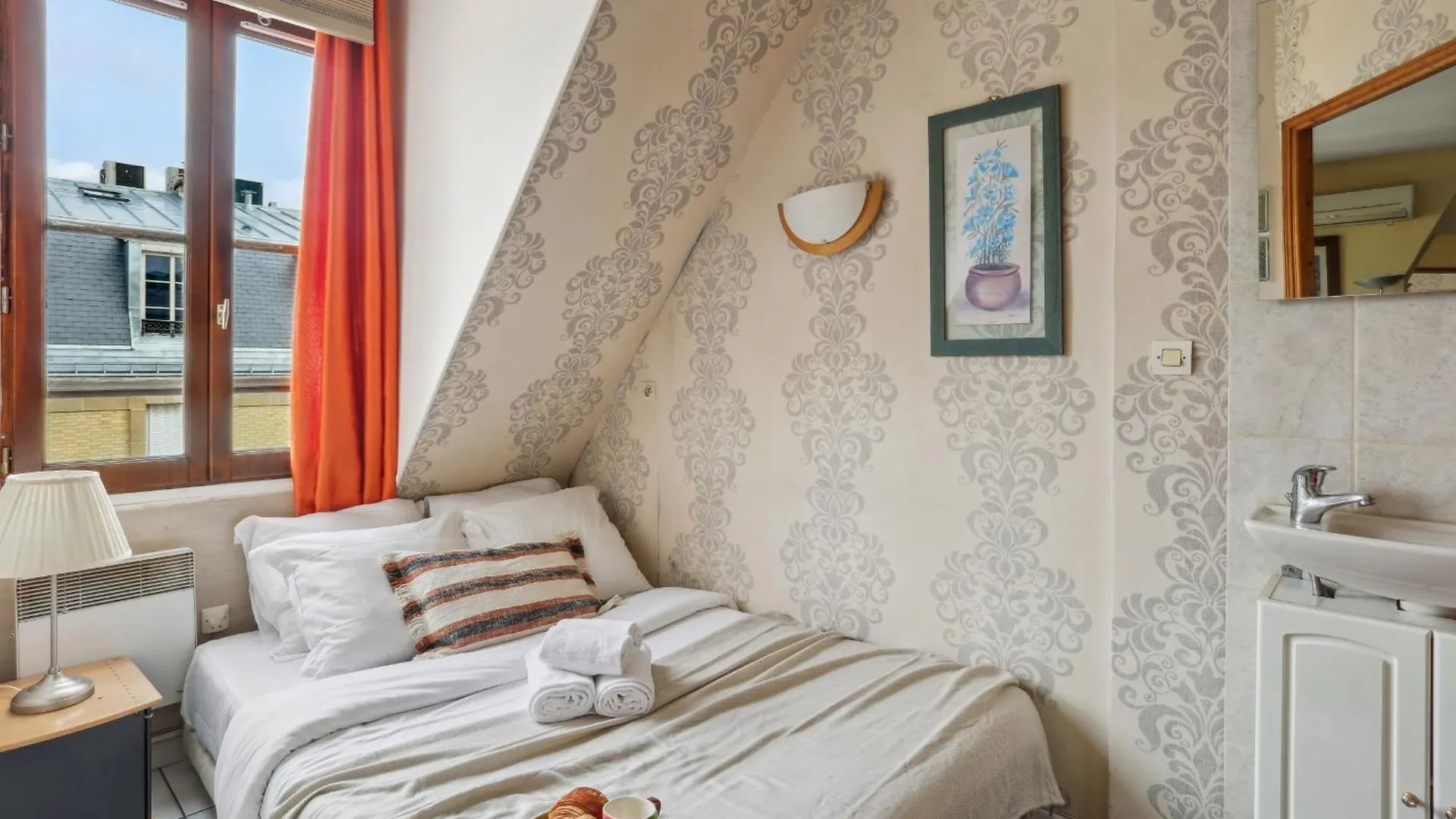 Bnbnova - Eiffel Tower & Faubourg - 1Br Paris
